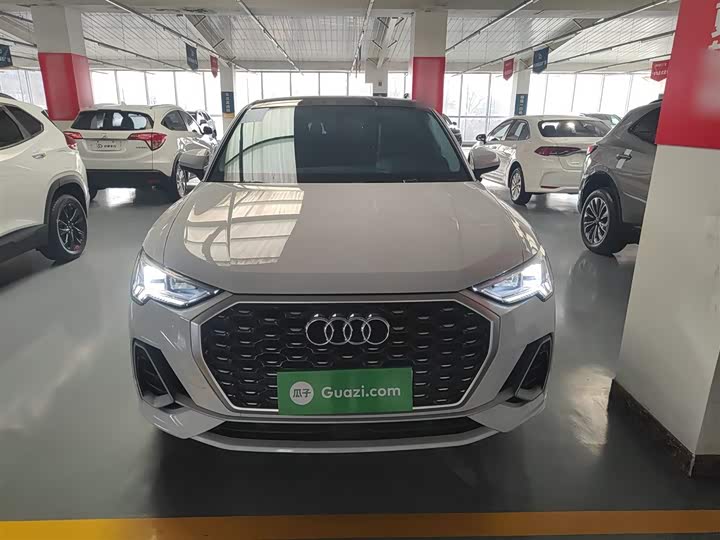 Фото 3 - Audi Q3 Sportback
