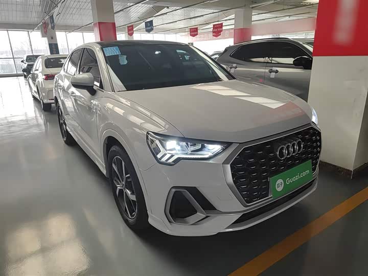 Фото 4 - Audi Q3 Sportback