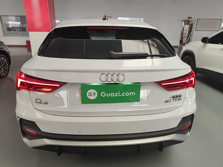 Фото 6 - Audi Q3 Sportback