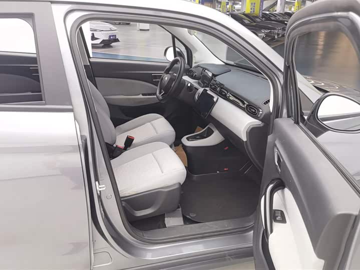 Фото 8 - Leapmotor T03