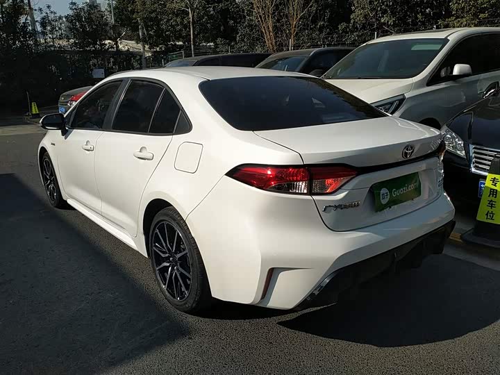 Фото 5 - Toyota Levin