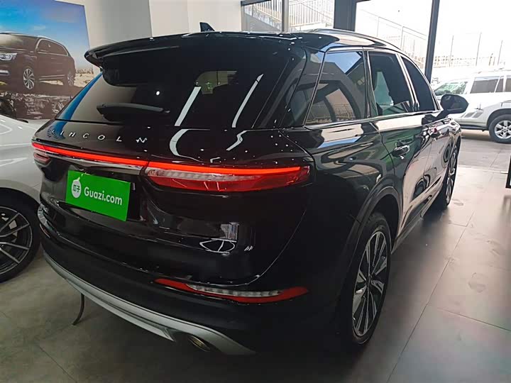 Фото 7 - Lincoln Corsair