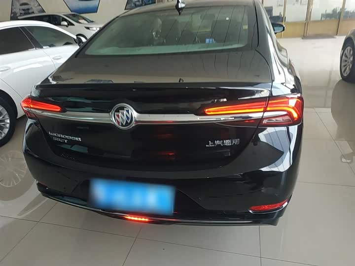 Фото 6 - Buick LaCrosse