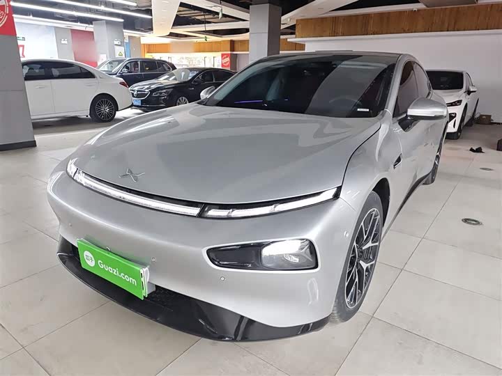 Фото 2 - XPeng P7