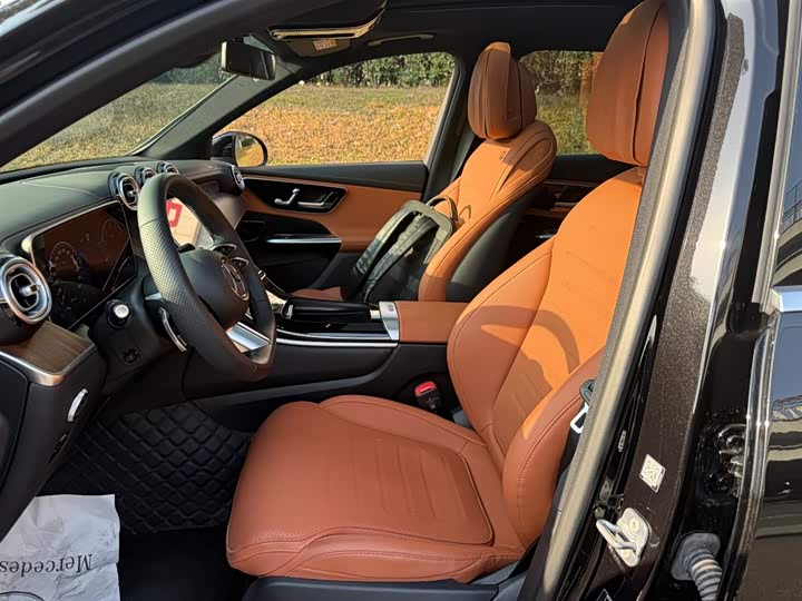 Фото 8 - Mercedes-Benz GLC-Class