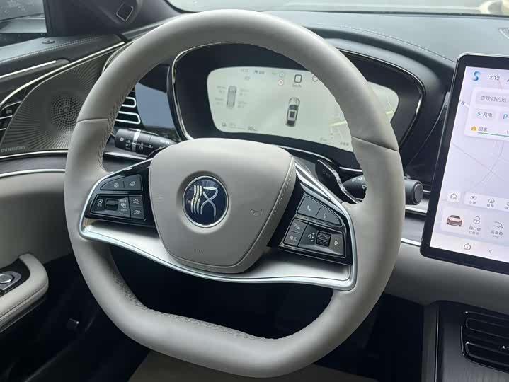 Фото 9 - BYD Han