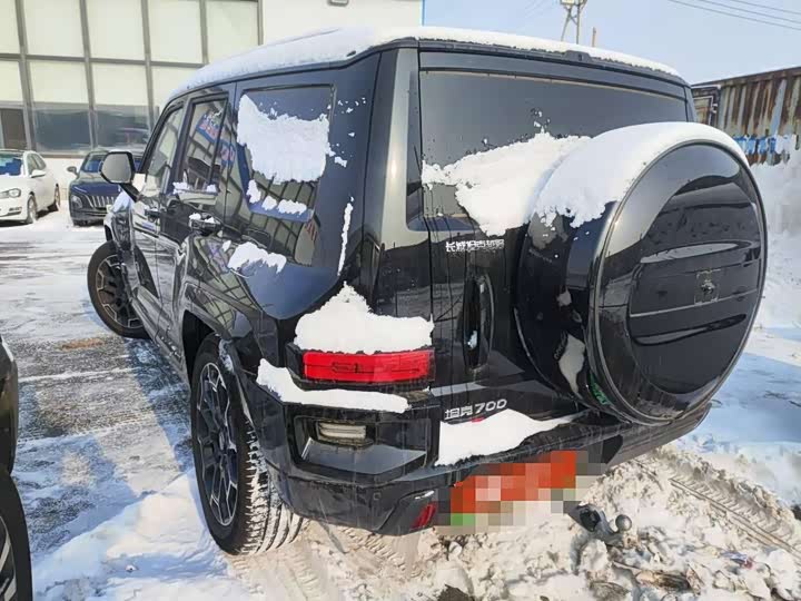 Фото 5 - Tank 700 Hybrid