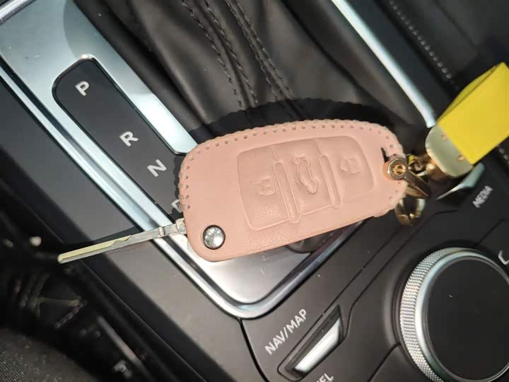 Фото 9 - Audi Q2L