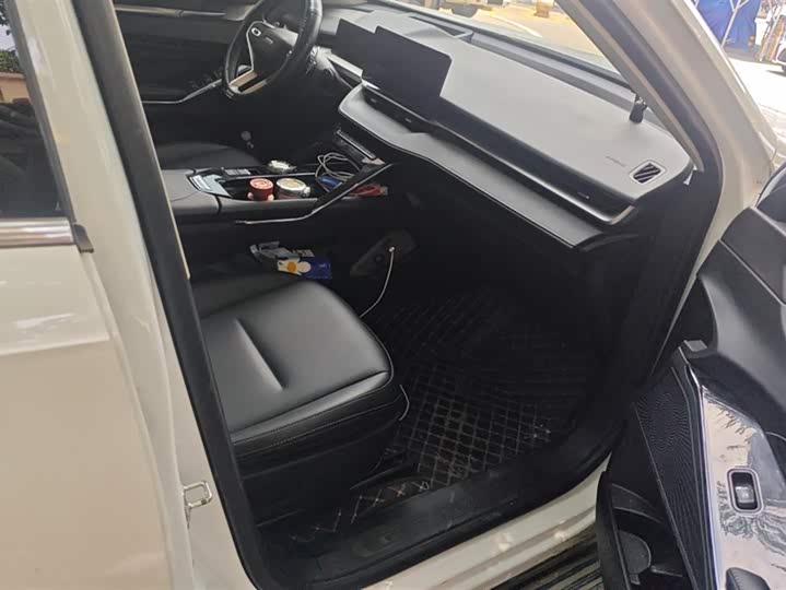 Фото 8 - Haval H6