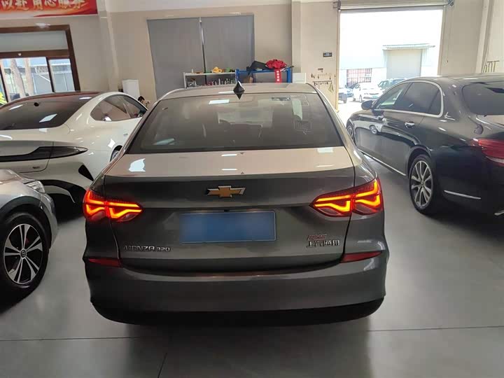 Фото 6 - Chevrolet Monza