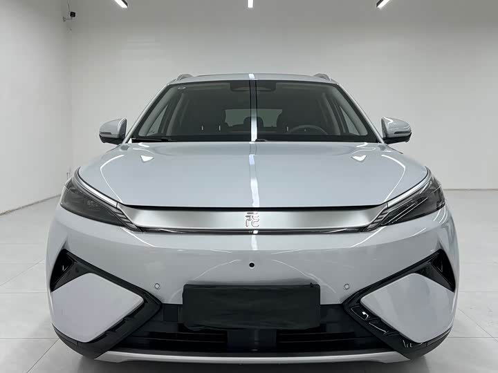 Фото 2 - BYD Yuan Plus