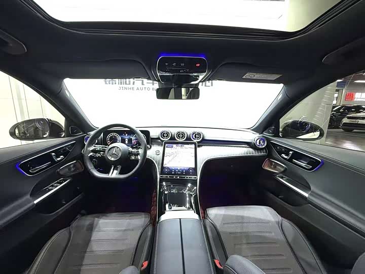 Фото 6 - Mercedes-Benz C-Class