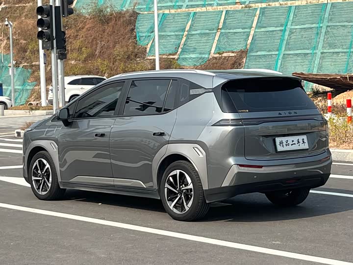 Фото 4 - GAC Aion Y