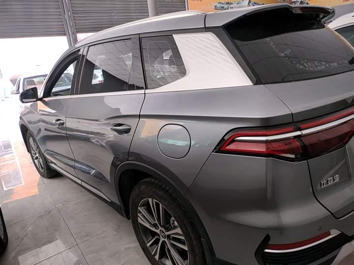 Фото 5 - BYD Song Pro