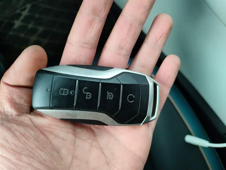 Фото 9 - BYD Song Pro