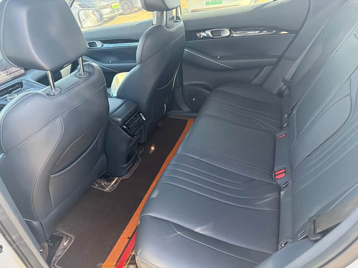 Фото 6 - Geely Galaxy E5