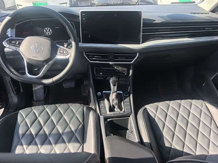 Фото 6 - Volkswagen Sagitar L