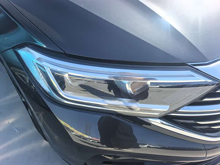 Фото 9 - Volkswagen Sagitar L