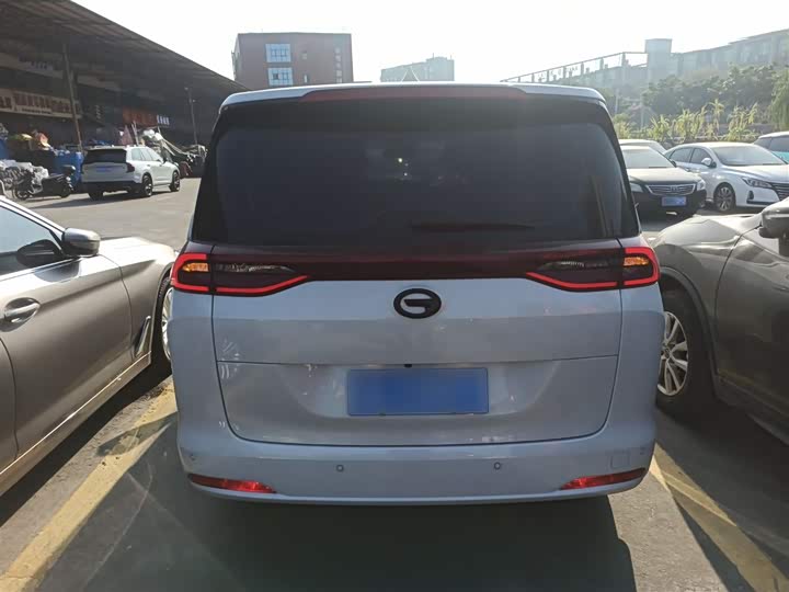 Фото 6 - GAC Trumpchi M6