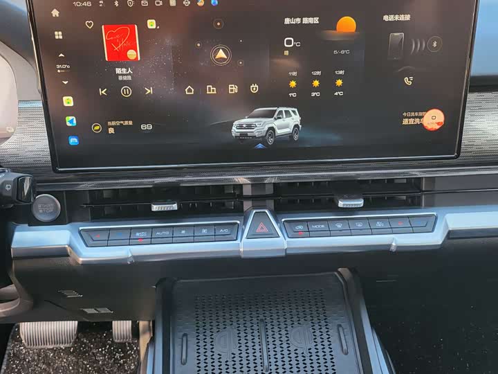 Фото 9 - Tank 400 Hybrid