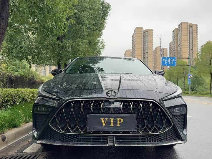 Фото 2 - MG Motor 5 Scorpio