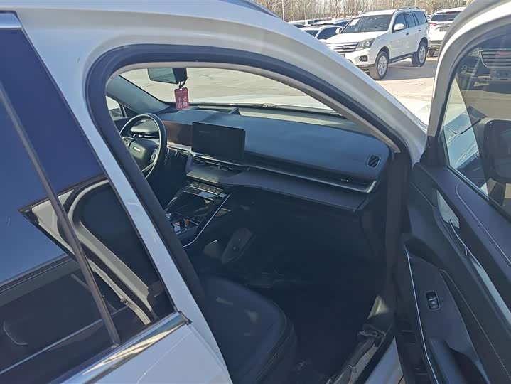 Фото 8 - Haval H6