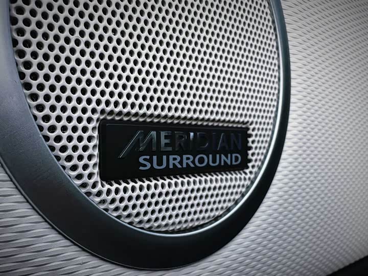 Фото 4 - Land Rover Discovery