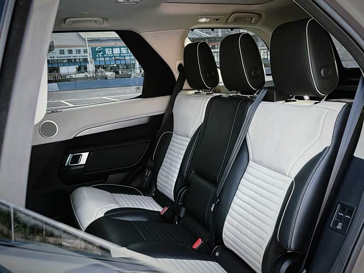 Фото 7 - Land Rover Discovery