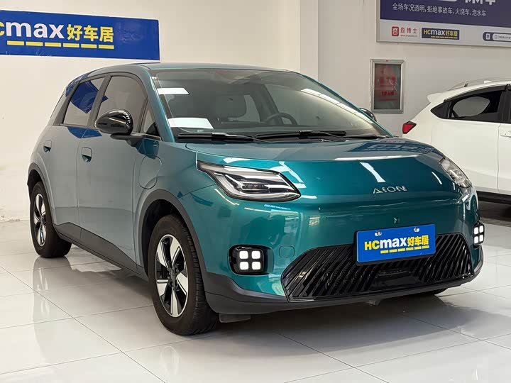 Фото 3 - GAC Aion UT