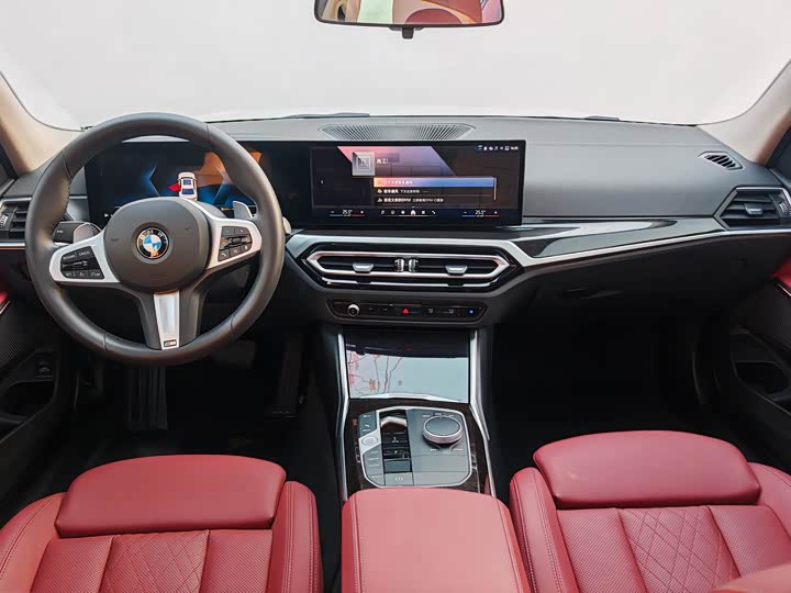 Фото 8 - BMW 3 Series