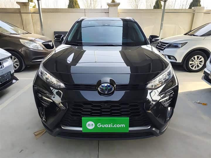 Фото 3 - Toyota Wildlander