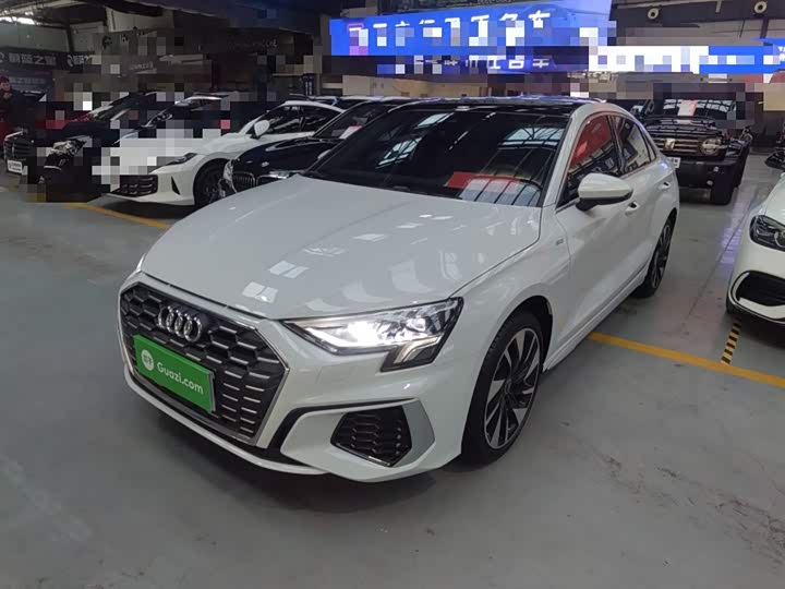 Фото 2 - Audi A3