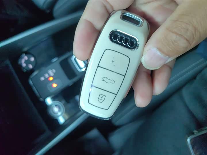 Фото 9 - Audi A3