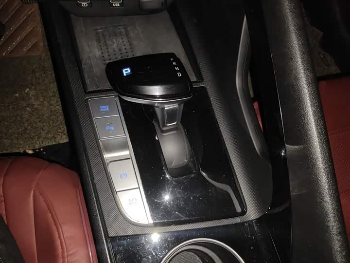 Фото 7 - Hyundai Elantra N line