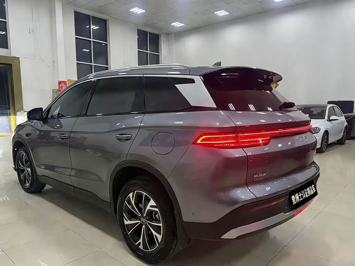 Фото 6 - BYD Song Pro Hybrid