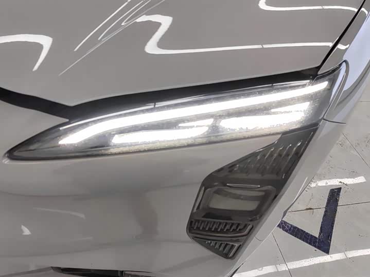 Фото 5 - Hongqi EHS7 (Tiangong 08)