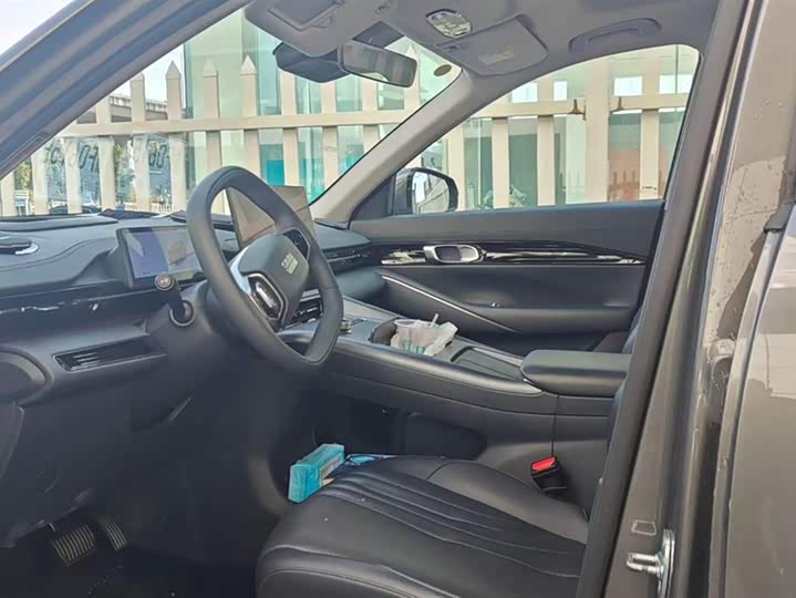 Фото 9 - Geely Galaxy E5