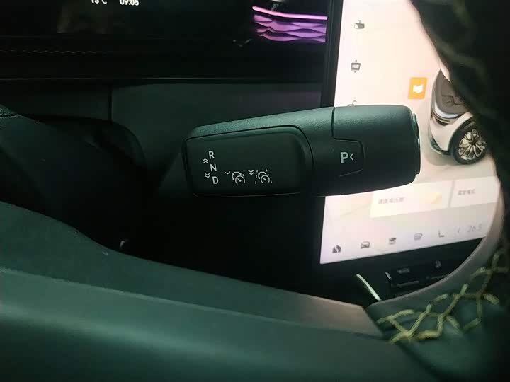 Фото 6 - Zeekr 7X