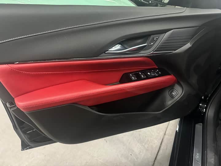 Фото 7 - Cadillac CT4