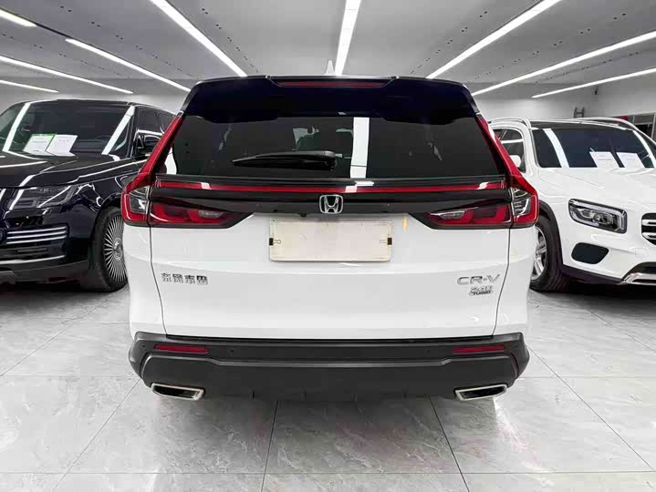 Фото 5 - Honda CR-V