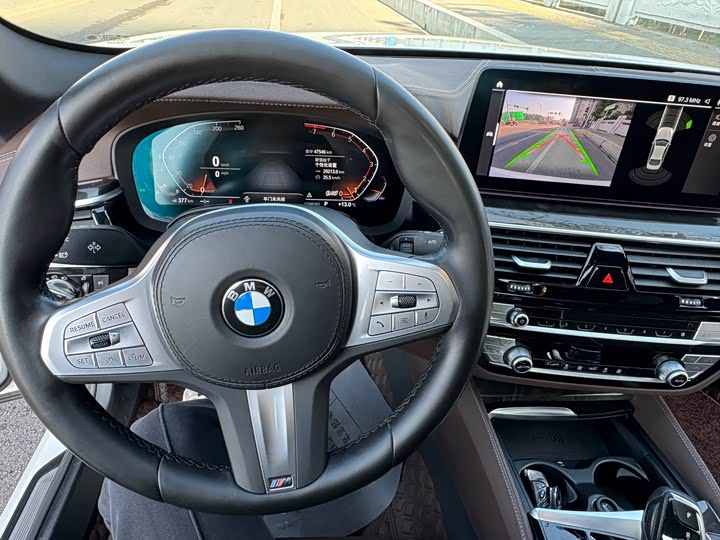 Фото 9 - BMW 5 Series