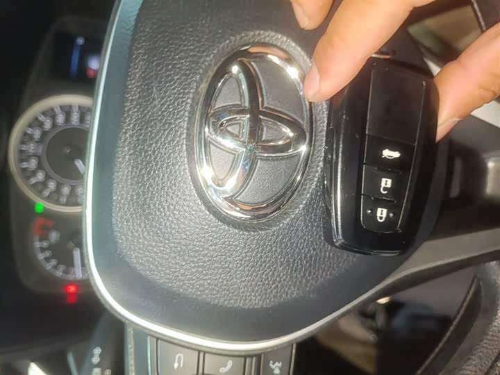 Фото 9 - Toyota Levin GT