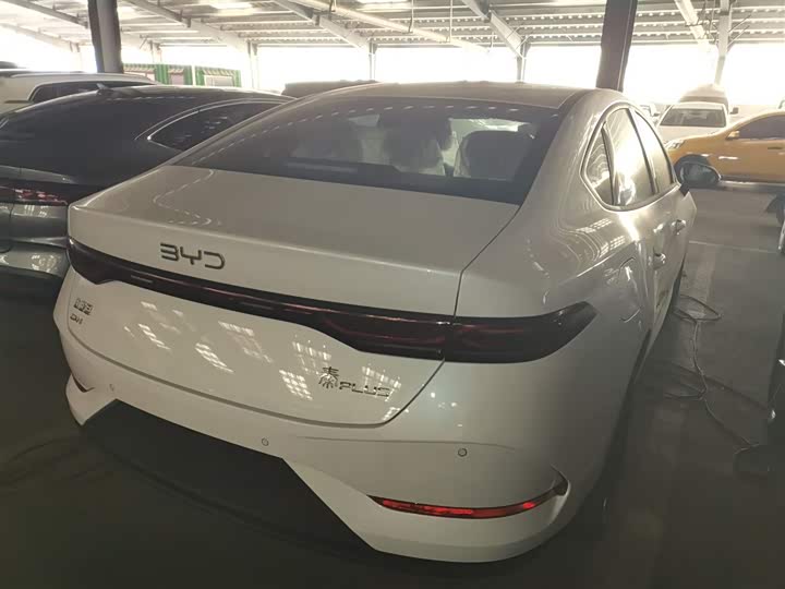 Фото 7 - BYD Qin Plus