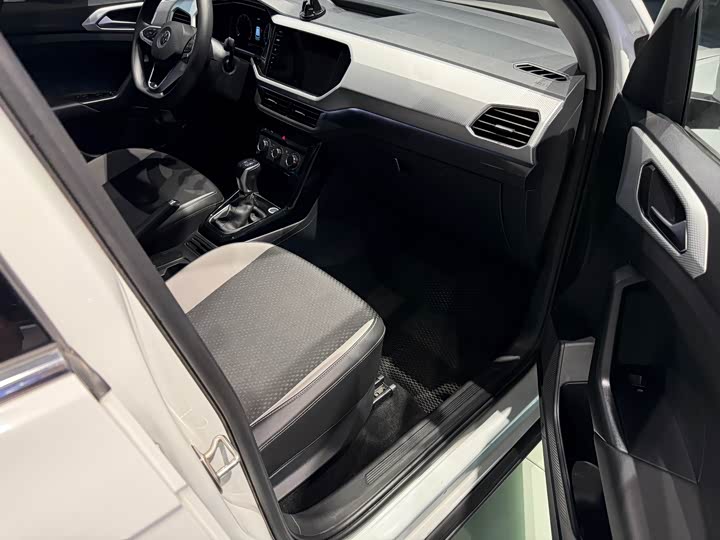 Фото 9 - Volkswagen Tacqua