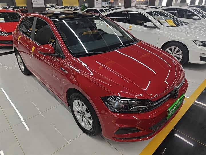 Фото 4 - Volkswagen Polo