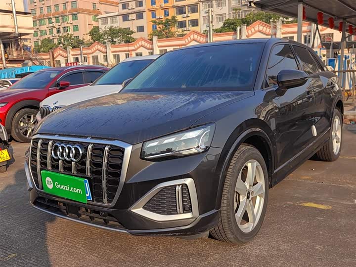 Фото 2 - Audi Q2L