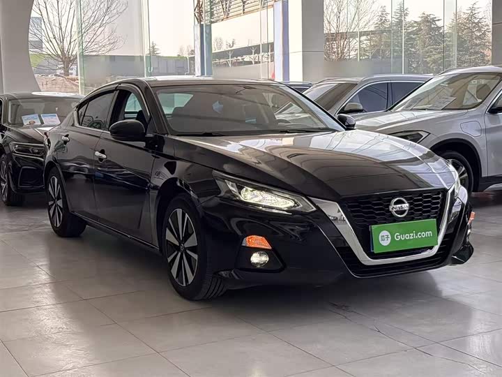 Фото 4 - Nissan Teana