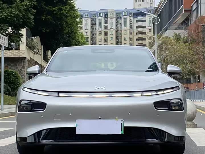 Фото 2 - XPeng P7