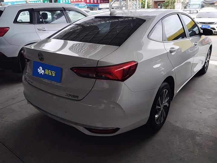 Фото 3 - Buick Verano