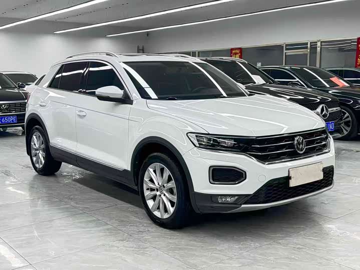 Фото 3 - Volkswagen T-Roc